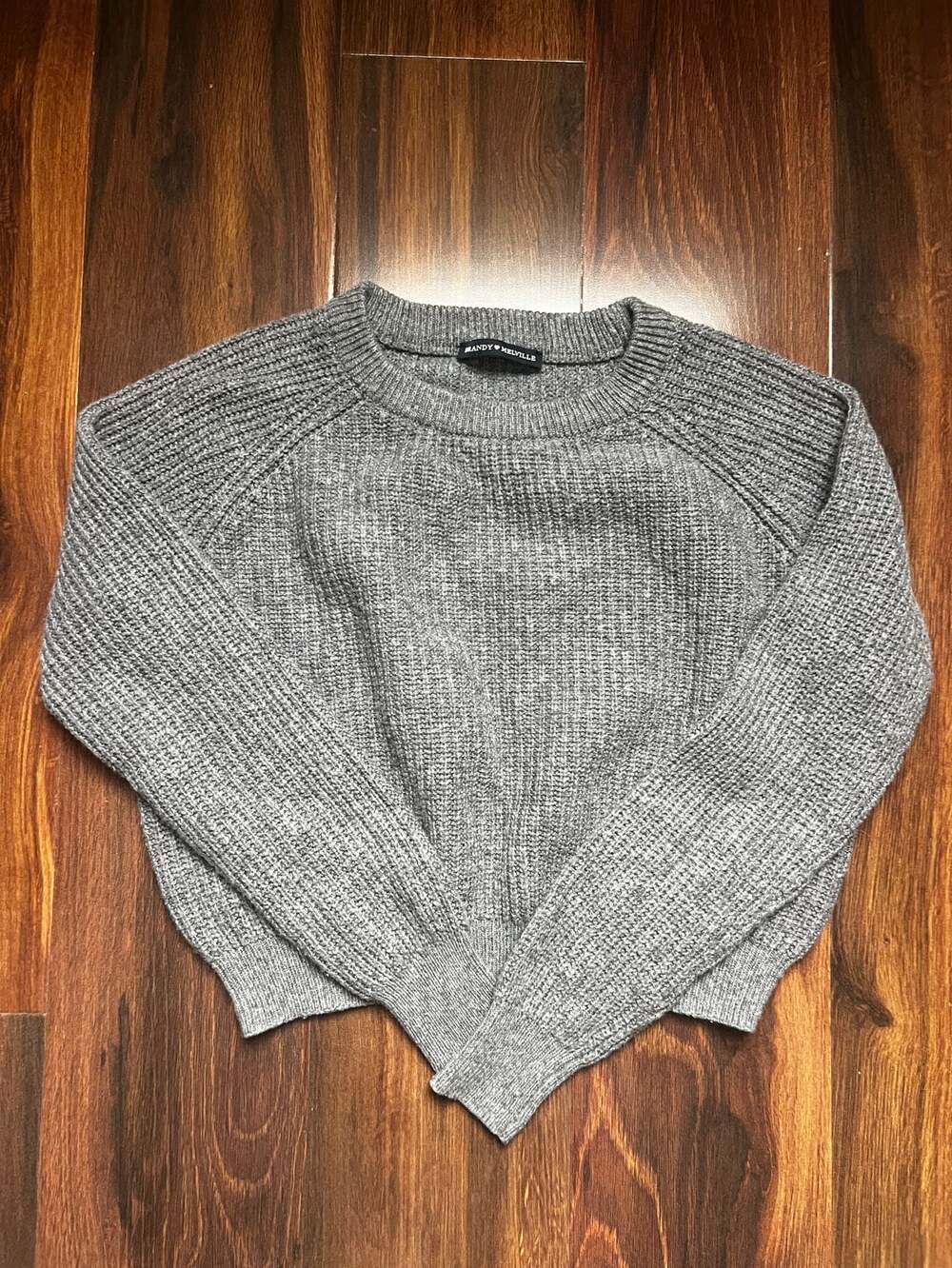 Brandy Melville Gray Ribbed Knit Crew Neck Cropped Sweater